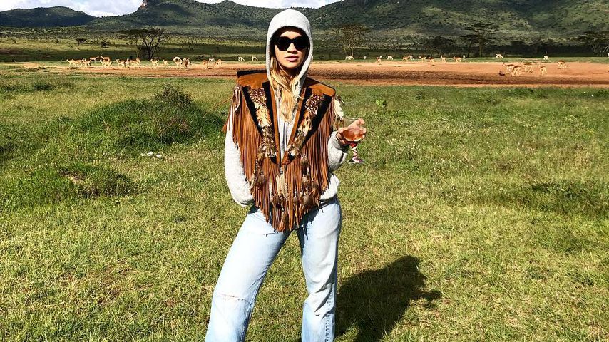 Rita Ora an ihrem 27. Geburtstag in Kenia