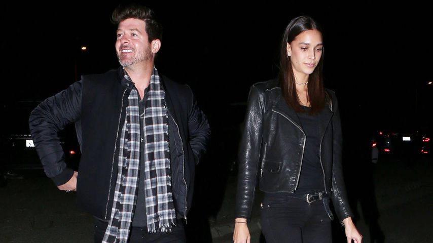 Robin Thicke und April Love Geary in Malibu