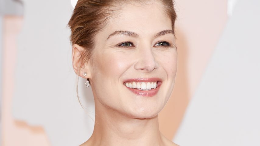 Rosamund Pike