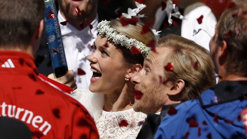 Samuel Koch und Sarah Elena Timpe bei ihrer Hochzeit 2016