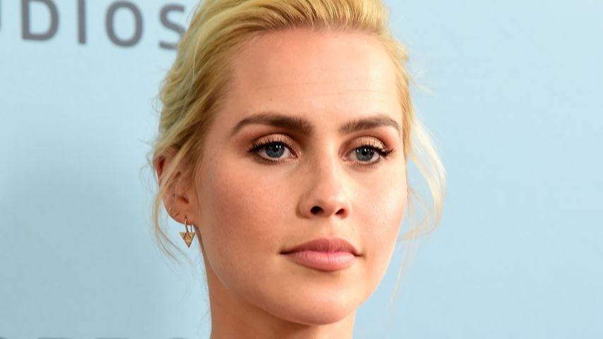 Schauspielerin Claire Holt bei der Premiere der zweiten Staffel "Aquarius" in Kalifornien 2016