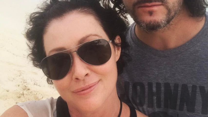 Shannen Doherty: Nach Krebskampf wachsen die Locken wieder!