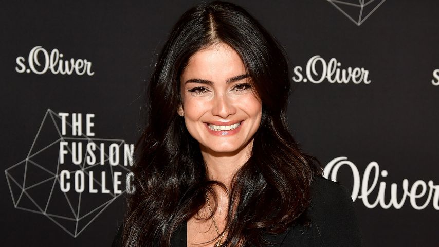 Shermine Shahrivar bei einer Fashion-Show in Frankfurt