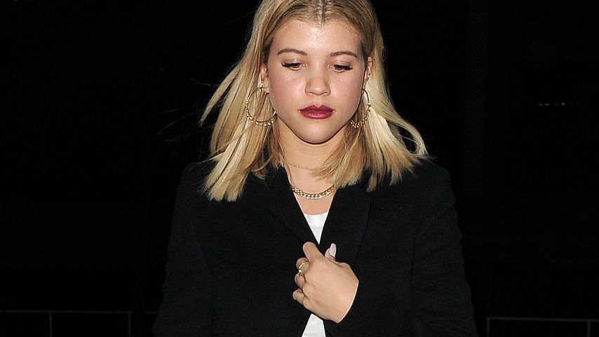 Oh! Sofia Richie traut sich im Schlabber-Look auf Red Carpet