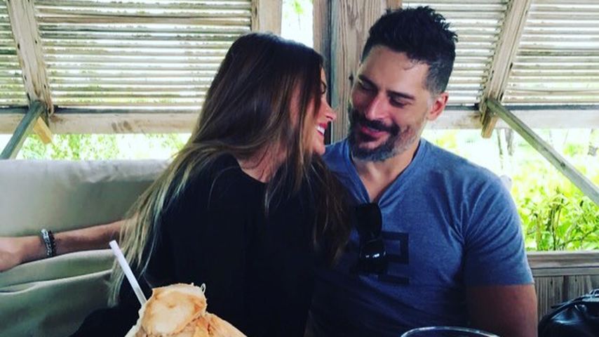 "Posier für mich!": So süß necken sich Sofia Vergara und Joe