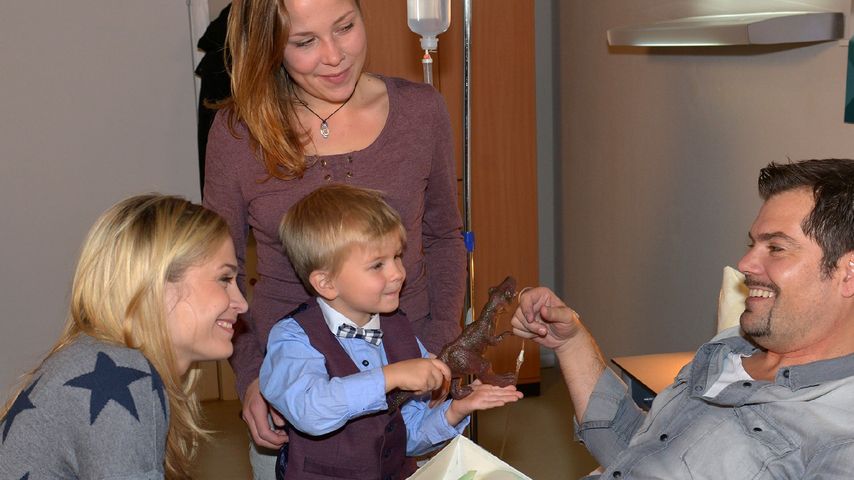 Daniel Fehlow, Franziska van der Heide und Lea Marlen Woitack