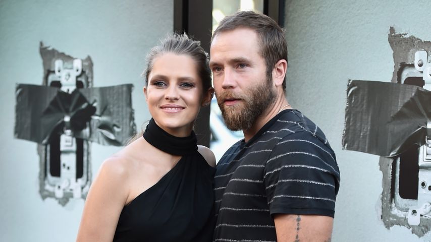 Teresa Palmer und Mark Webber bei der Premiere von "Light's out" in Hollywood