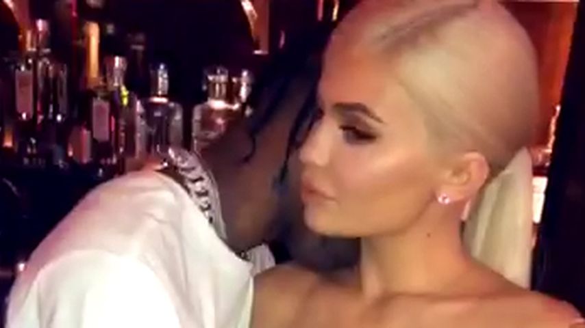 Wie am ersten Tag: Gefühlsfeuerwerk bei Travis & Kylie