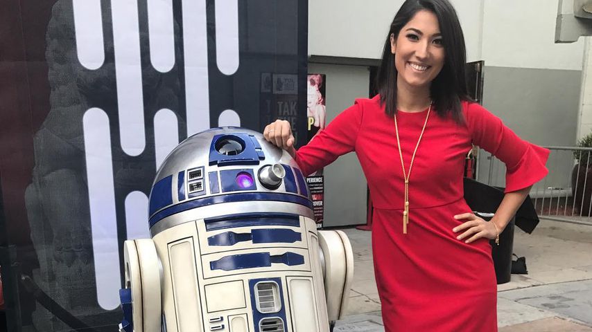 ABC-Reporterin Veronica Mircale mit R2-D2