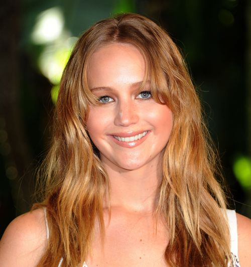 jennifer-lawrence-laechelt-happy.jpg
