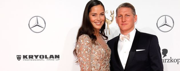 Ana Ivanovic und Bastian Schweinsteiger bei der Bambi-Verleihung 2016 in Berlin Ana Ivanovic und Bastian Schweinsteiger bei der Bambi-Verleihung 2016 in Berlin