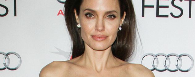 Angelina Jolie Angelina Jolie