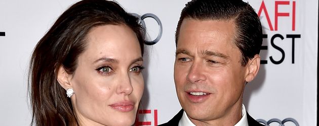 Angelina Jolie und Brad Pitt im November 2015 in Los Angeles Angelina Jolie und Brad Pitt im November 2015 in Los Angeles