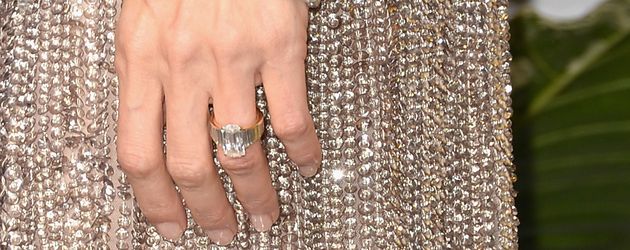Angelina Jolies Verlobungsring Angelina Jolies Verlobungsring
