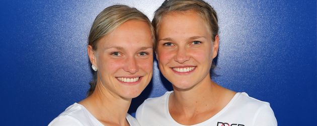 Anna und Lisa Hahner bei der Einkleidung der Deutschen Olympiamannschaft in Hannover Anna und Lisa Hahner bei der Einkleidung der Deutschen Olympiamannschaft in Hannover