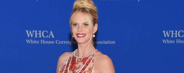 Anne Vyalitsyna Anne Vyalitsyna