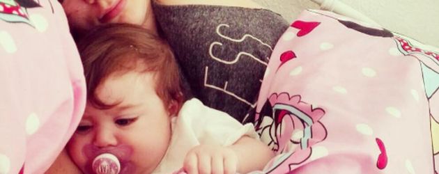 Anne Wünsche mit ihrer Tochter Juna Anne Wünsche mit ihrer Tochter Juna