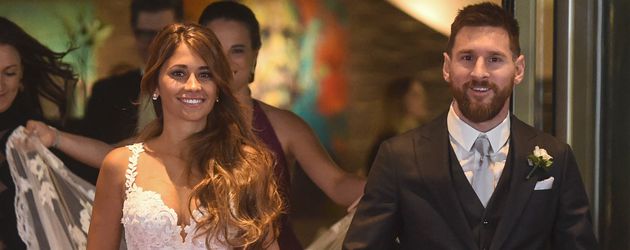 Antonella Roccuzzo und Lionel Messi Antonella Roccuzzo und Lionel Messi