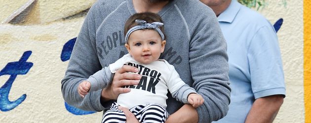 Ashton Kutcher und Wyatt Isabelle Kutcher Ashton Kutcher und Wyatt Isabelle Kutcher