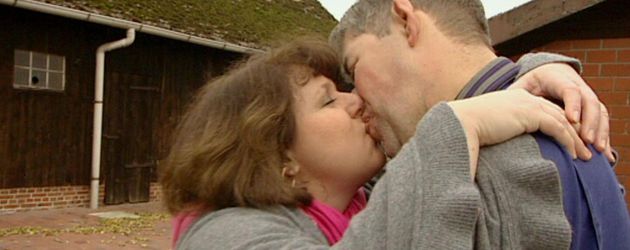 "Bauer sucht Frau"-Teilnehmer Uwe und Iris "Bauer sucht Frau"-Teilnehmer Uwe und Iris