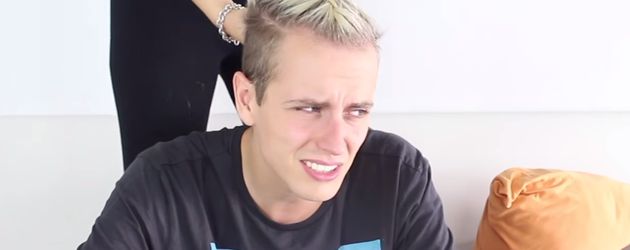 Bibi Heinicke und Julian im neuen YouTube-Clip Bibi Heinicke und Julian im neuen YouTube-Clip