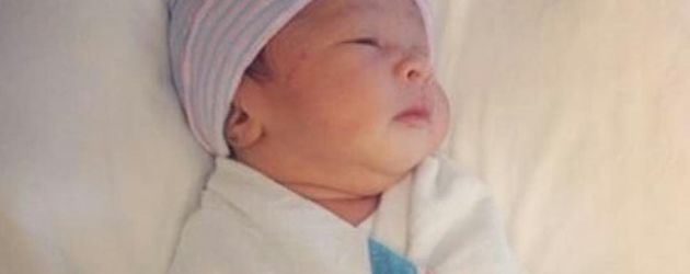 Blac Chynas Sohn King Cairo kurz nach seiner Geburt Blac Chynas Sohn King Cairo kurz nach seiner Geburt