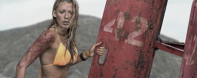 Blake Lively bei ihrem Überlebenskampf in "The Shallows - Gefahr aus der Tiefe" Blake Lively bei ihrem Überlebenskampf in "The Shallows - Gefahr aus der Tiefe"