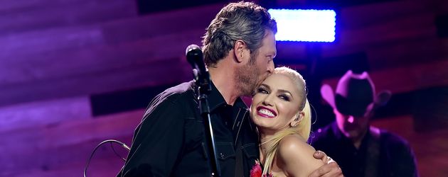 Blake Shelton und Gwen Stefani auf einem Konzert in Kalifornien Blake Shelton und Gwen Stefani auf einem Konzert in Kalifornien