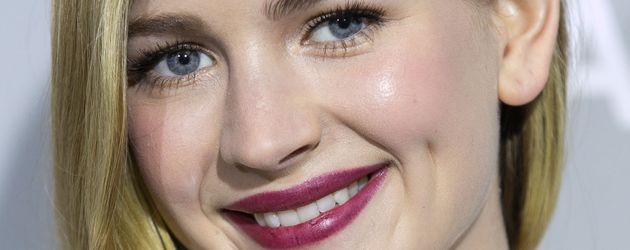 Britt Robertson Britt Robertson