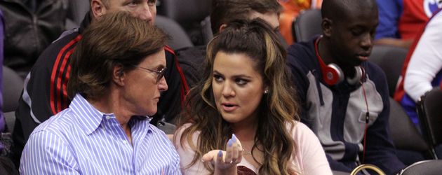 Khloe Kardashian und Bruce Jenner Khloe Kardashian und Bruce Jenner