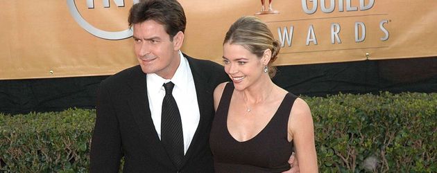 Charlie Sheen und Denise Richards Charlie Sheen und Denise Richards