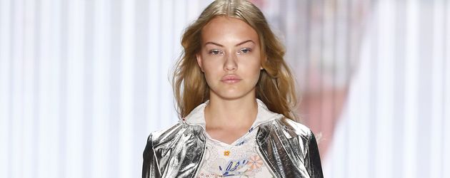 Cheyenne Ochsenknecht läuft für Riani Cheyenne Ochsenknecht läuft für Riani