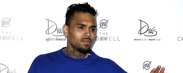 Chris Brown vor Club in Las Vegas Chris Brown vor Club in Las Vegas