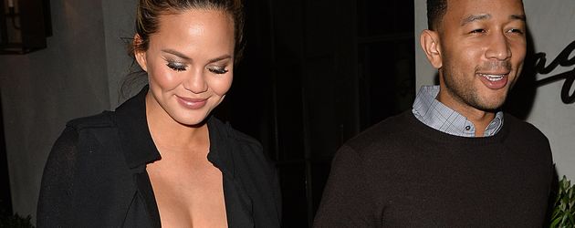 Chrissy Teigen und John Legend Chrissy Teigen und John Legend