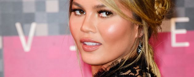 Chrissy Teigen Chrissy Teigen