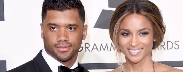 Russell Wilson und Ciara bei der Grammy-Verleihung 2016 Russell Wilson und Ciara bei der Grammy-Verleihung 2016