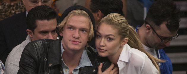 Gigi Hadid und Cody Simpson Gigi Hadid und Cody Simpson