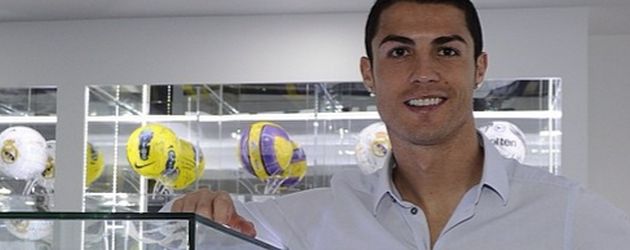 Cristiano Ronaldo Cristiano Ronaldo