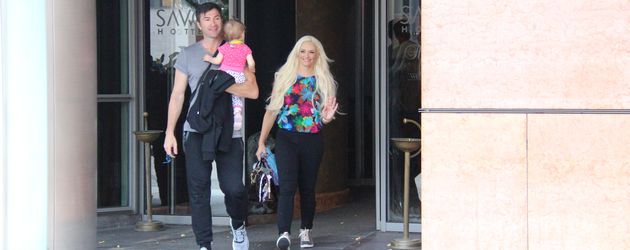 Daniela Katzenberger und Lucas Cordalis mit Tochter Sophia Daniela Katzenberger und Lucas Cordalis mit Tochter Sophia