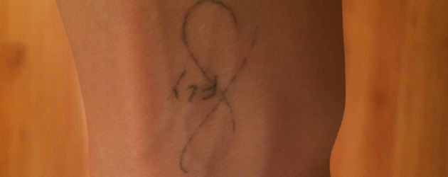 Das Partner-Tattoo am Handgelenk von Sandra Luesse Das Partner-Tattoo am Handgelenk von Sandra Luesse
