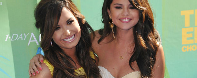 Selena Gomez und Demi Lovato Selena Gomez und Demi Lovato