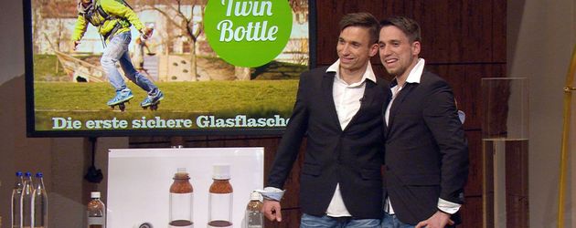 Die Kandidaten Denis und Matthieu Kanzler bei "Die Höhle der Löwen" 2016 Die Kandidaten Denis und Matthieu Kanzler bei "Die Höhle der Löwen" 2016