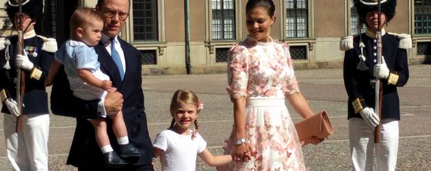 Prinz Oscar, Prinz Daniel, Prinzessin Estelle und Prinzessin Victoria von Schweden Prinz Oscar, Prinz Daniel, Prinzessin Estelle und Prinzessin Victoria von Schweden