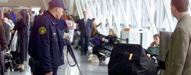 Symbolbild: Sicherheitswarnung am Flughafen JFK in New York Symbolbild: Sicherheitswarnung am Flughafen JFK in New York