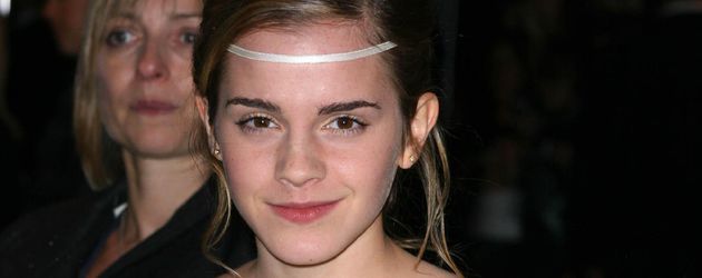 Emma Watson auf der Weltpremiere von"Harry Potter und der Feuerkelch" in London Emma Watson auf der Weltpremiere von"Harry Potter und der Feuerkelch" in London