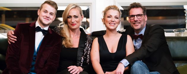 Felix van Deventer, Eva Mona Rodekirchen, Iris Mareike Steen und Clemens Löhr Felix van Deventer, Eva Mona Rodekirchen, Iris Mareike Steen und Clemens Löhr