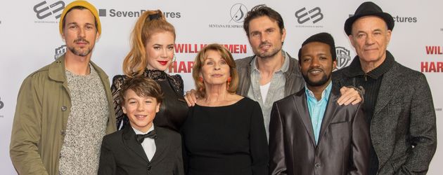 Florian David Fitz mit gesamten Cast auf der "Willkommen bei den Hartmanns"-Kinopremiere in Berlin Florian David Fitz mit gesamten Cast auf der "Willkommen bei den Hartmanns"-Kinopremiere in Berlin