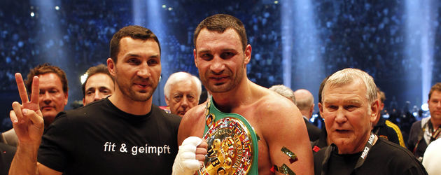 Wladimir Klitschko, Vitali Klitschko und Fritz Sdunek Wladimir Klitschko, Vitali Klitschko und Fritz Sdunek