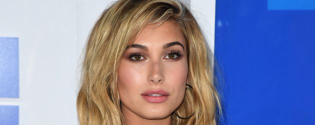 Hailey Baldwin bei den "MTV Video Music Awards" in New York Hailey Baldwin bei den "MTV Video Music Awards" in New York