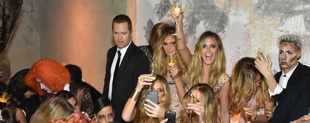 Heidi Klum und andere Gäste auf ihrer Halloween-Party in New York Heidi Klum und andere Gäste auf ihrer Halloween-Party in New York